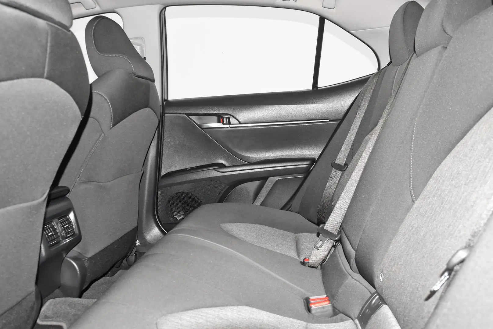 2024 Toyota Camry Gallery Image 18