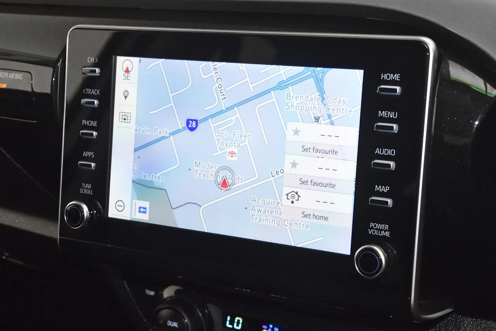 2025 Toyota Hilux Gallery Image 11