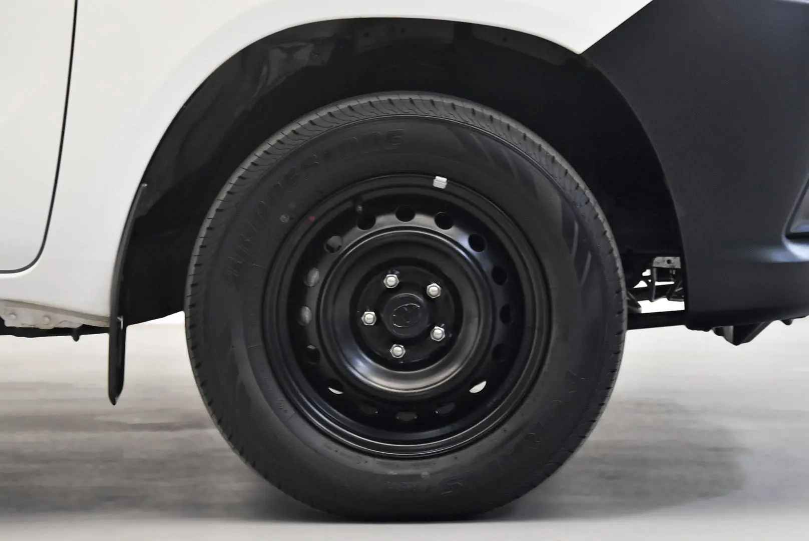 2024 Toyota Hilux Gallery Image 20