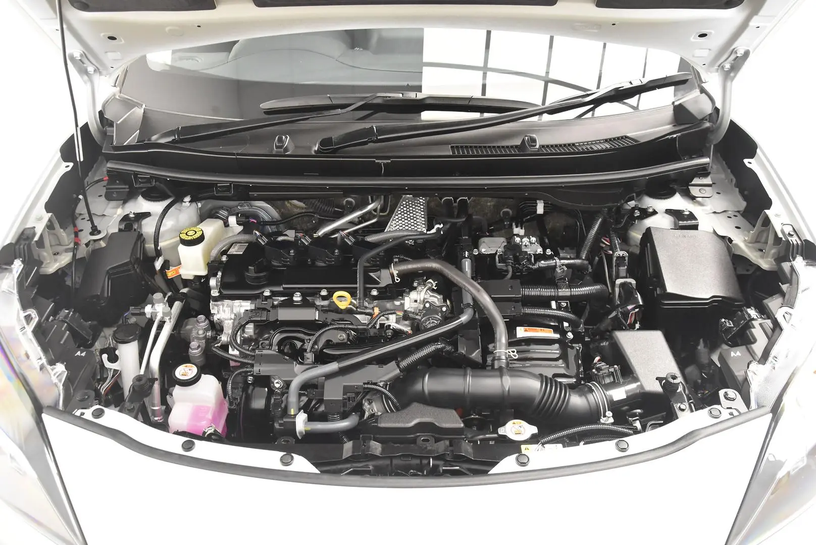 2025 Toyota Yaris Cross Gallery Image 23