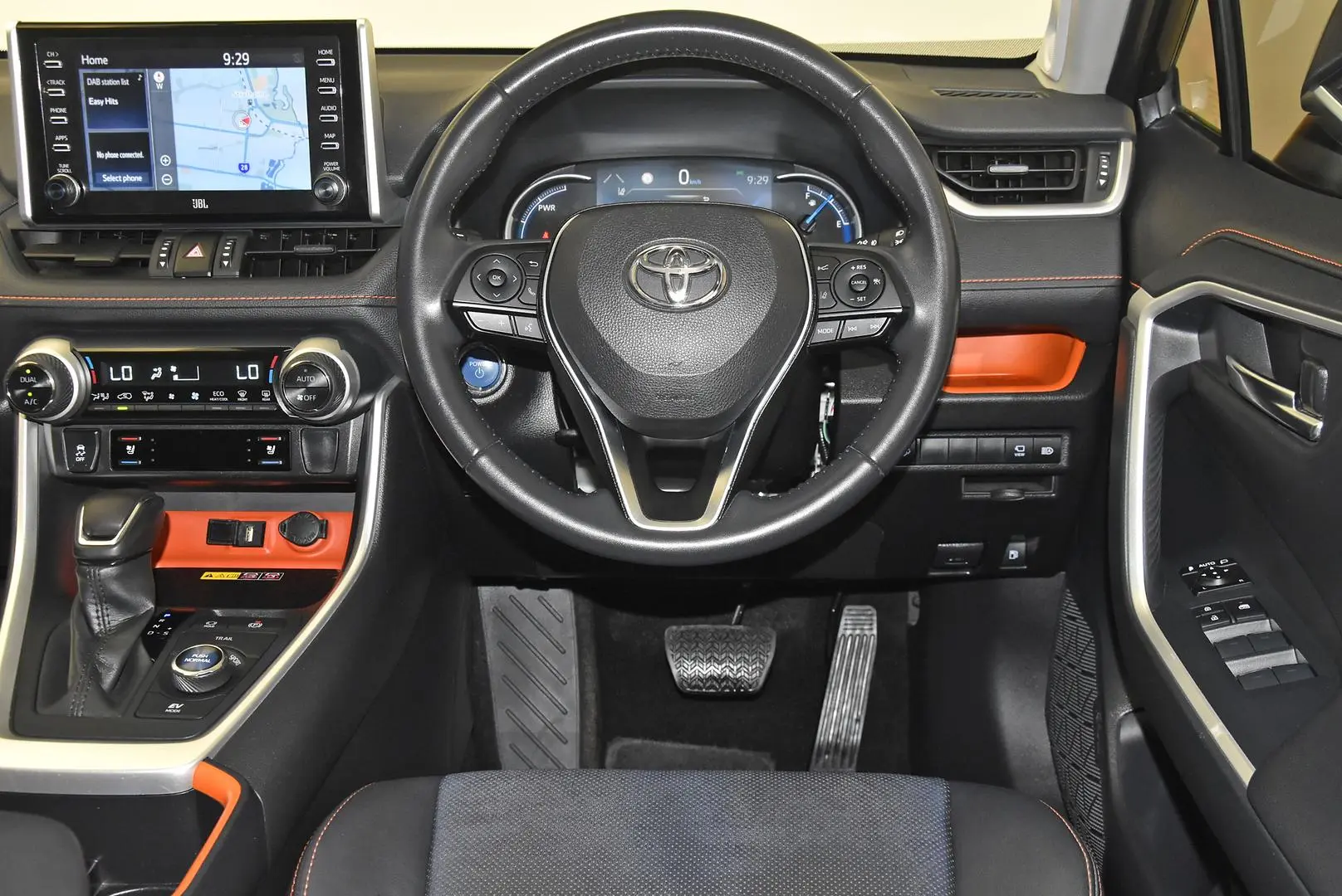 2022 Toyota RAV4 Gallery Image 15