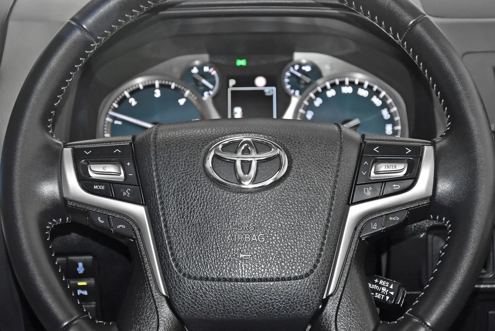 2023 Toyota Landcruiser Prado Gallery Image 14