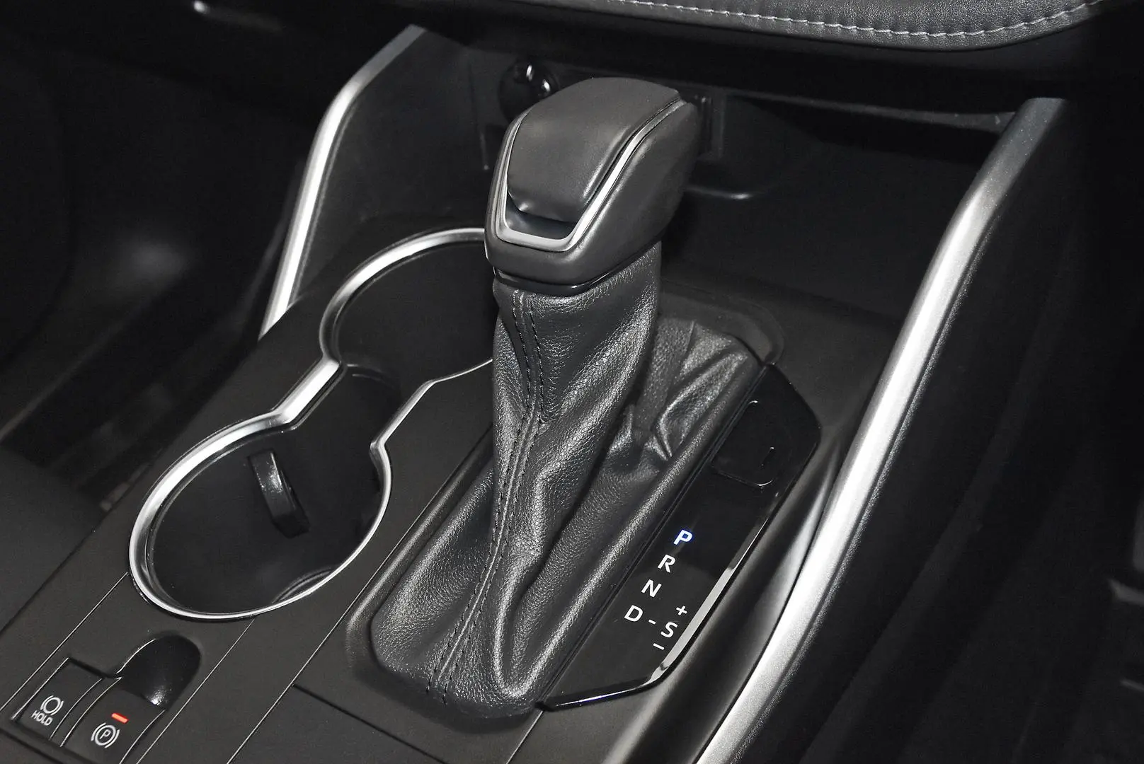 2022 Toyota Kluger Gallery Image 14