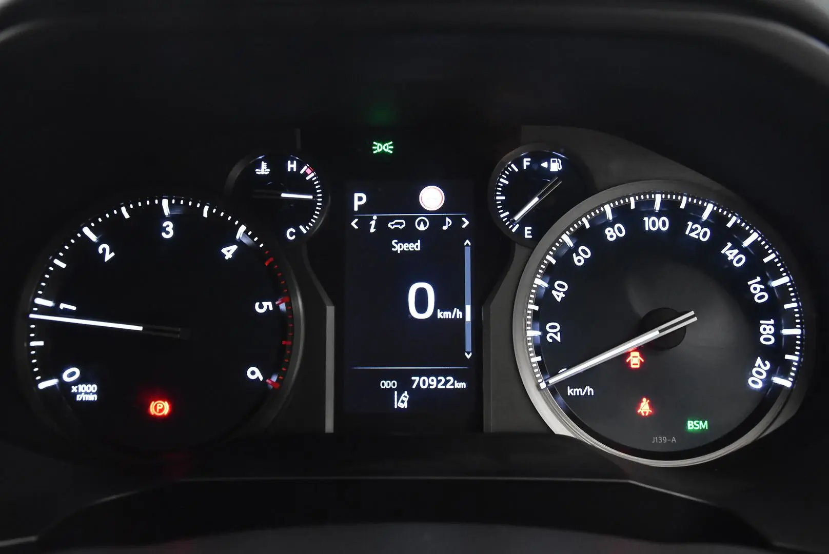 2023 Toyota Landcruiser Prado Gallery Image 9