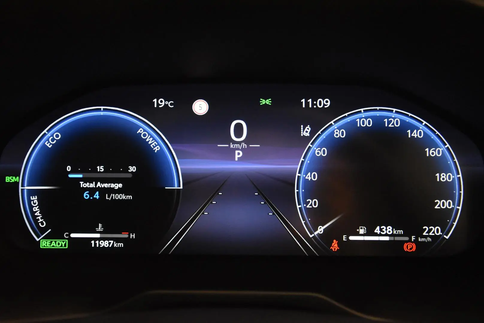 2024 Toyota RAV4 Gallery Image 11
