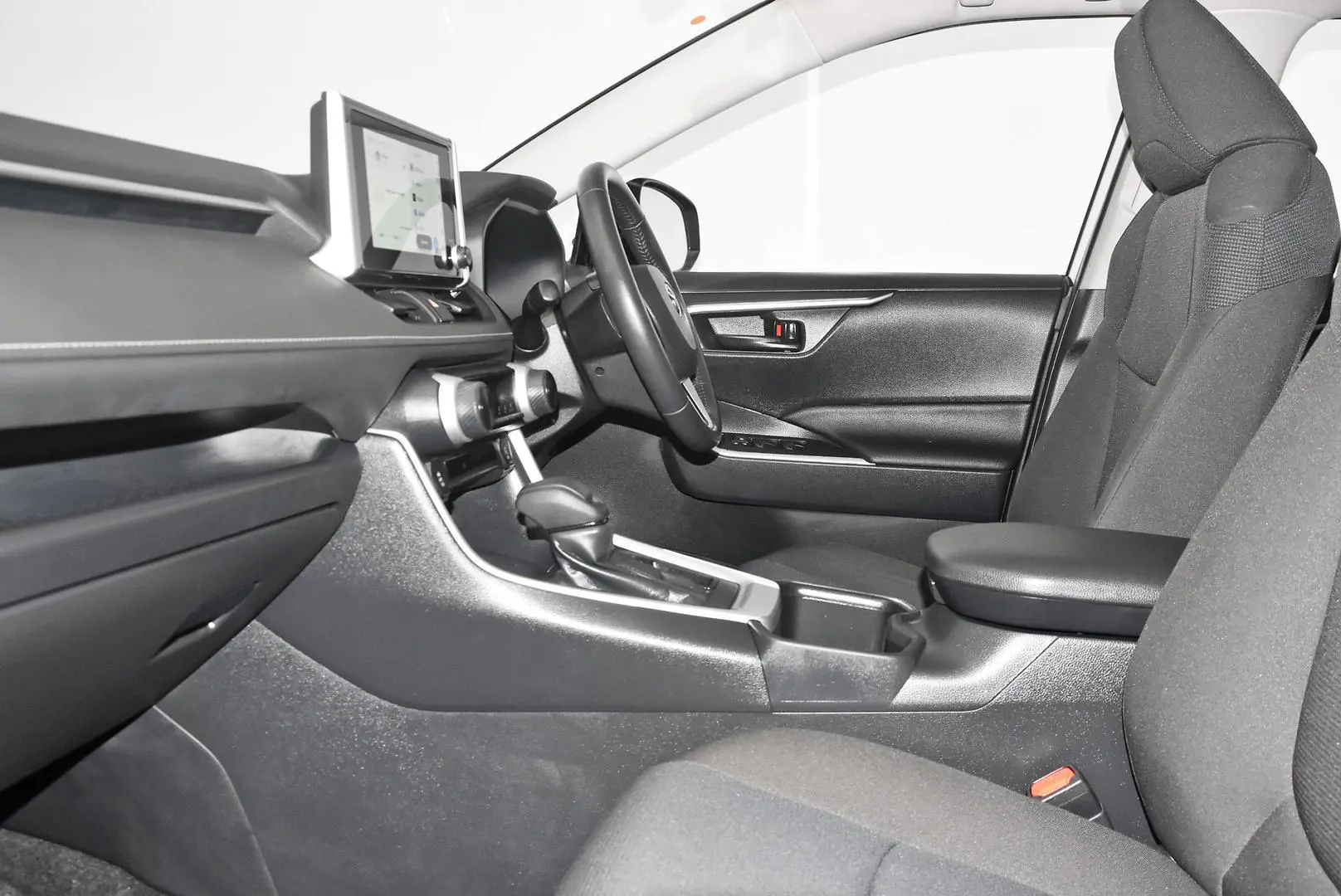 2024 Toyota RAV4 Gallery Image 15