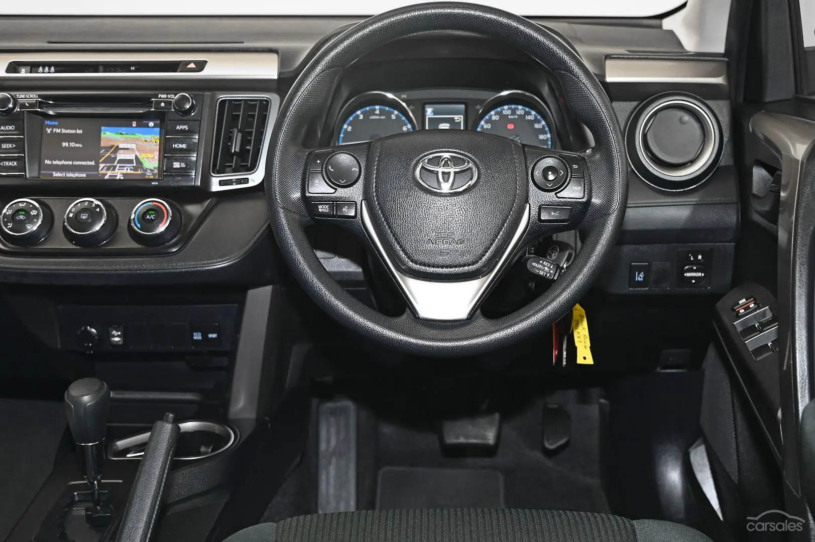 2018 Toyota RAV4 Image 14