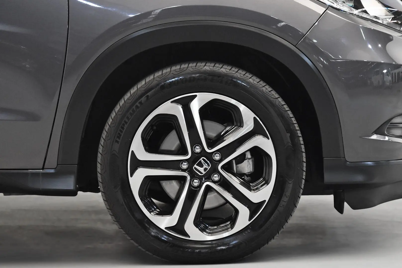 2016 Honda HR-V Gallery Image 23