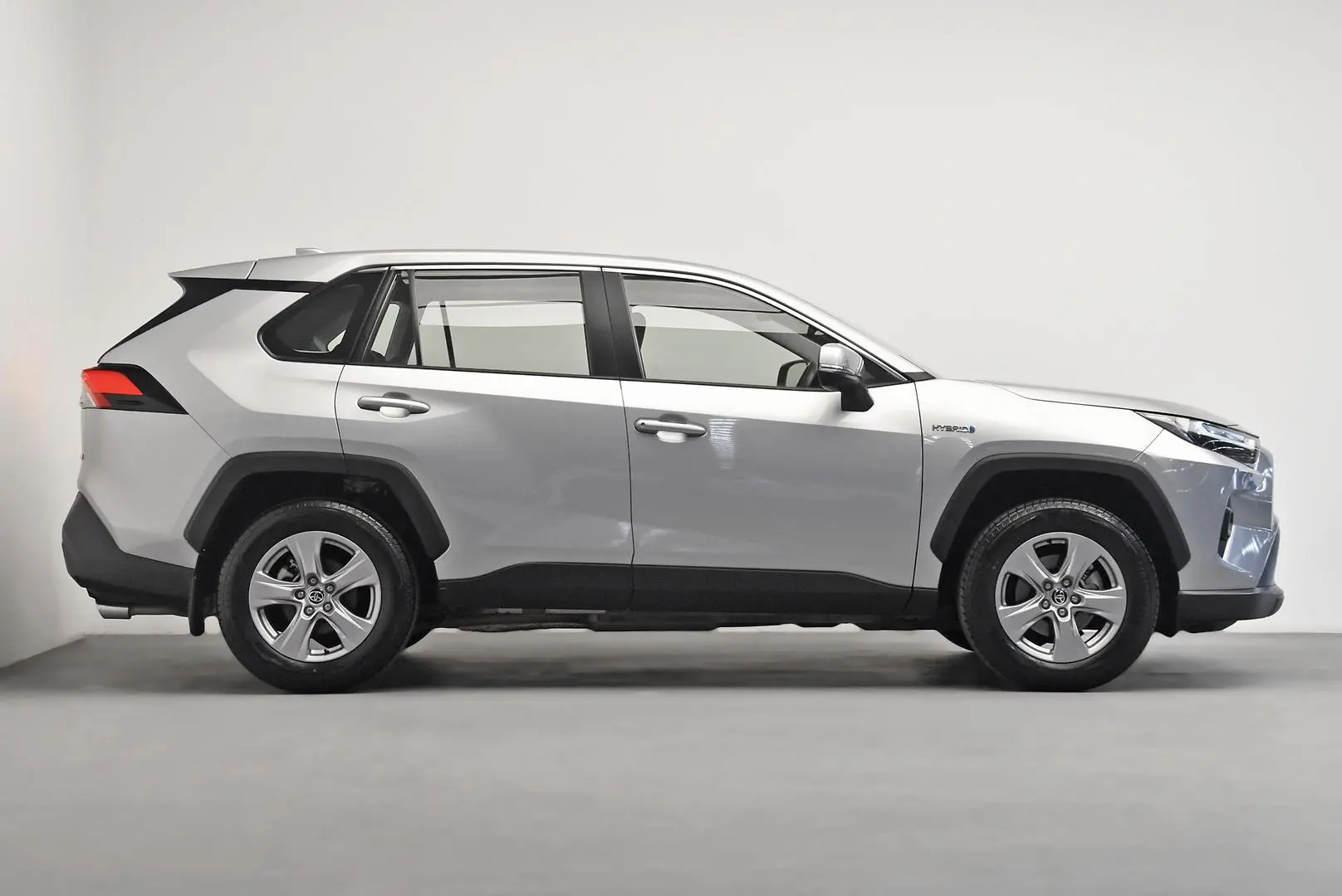 2024 Toyota RAV4 Gallery Image 3