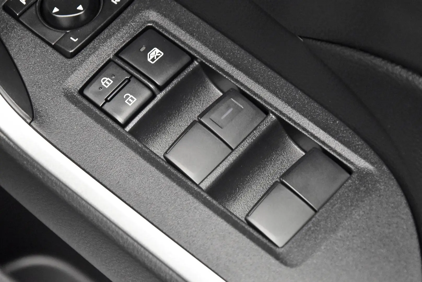 2024 Toyota RAV4 Gallery Image 10