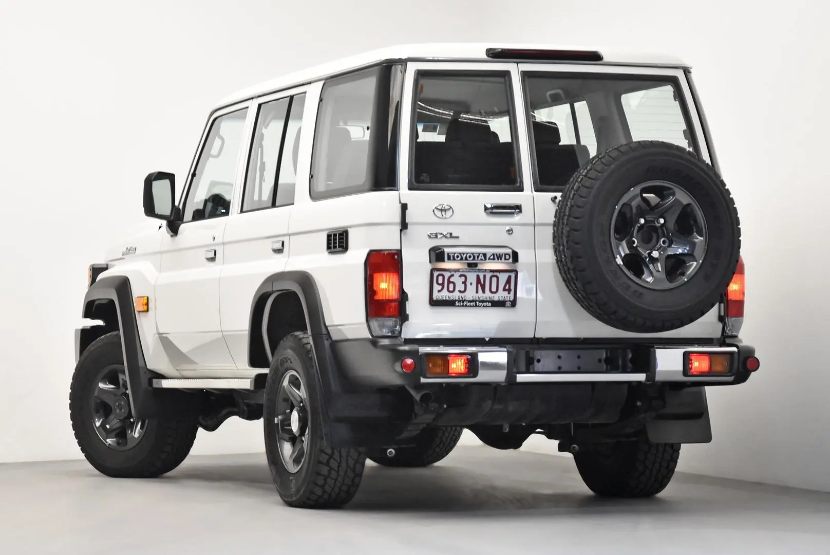 2024 Toyota Landcruiser Gallery Image 5