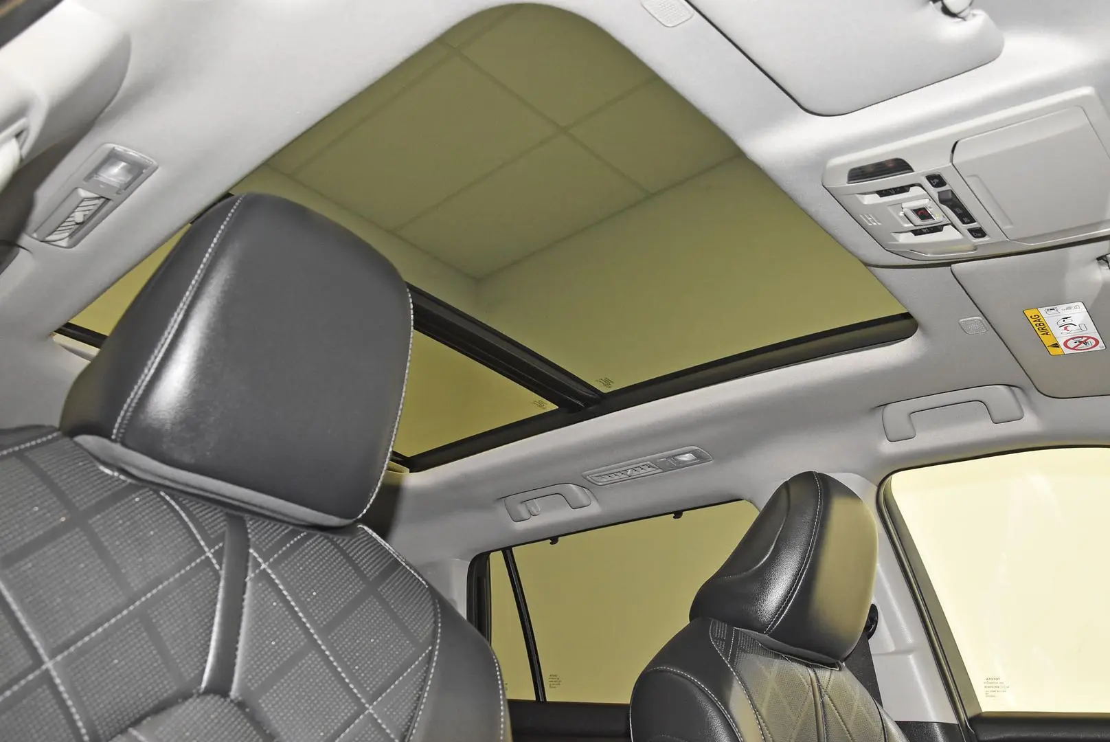 2024 Toyota Kluger Gallery Image 19