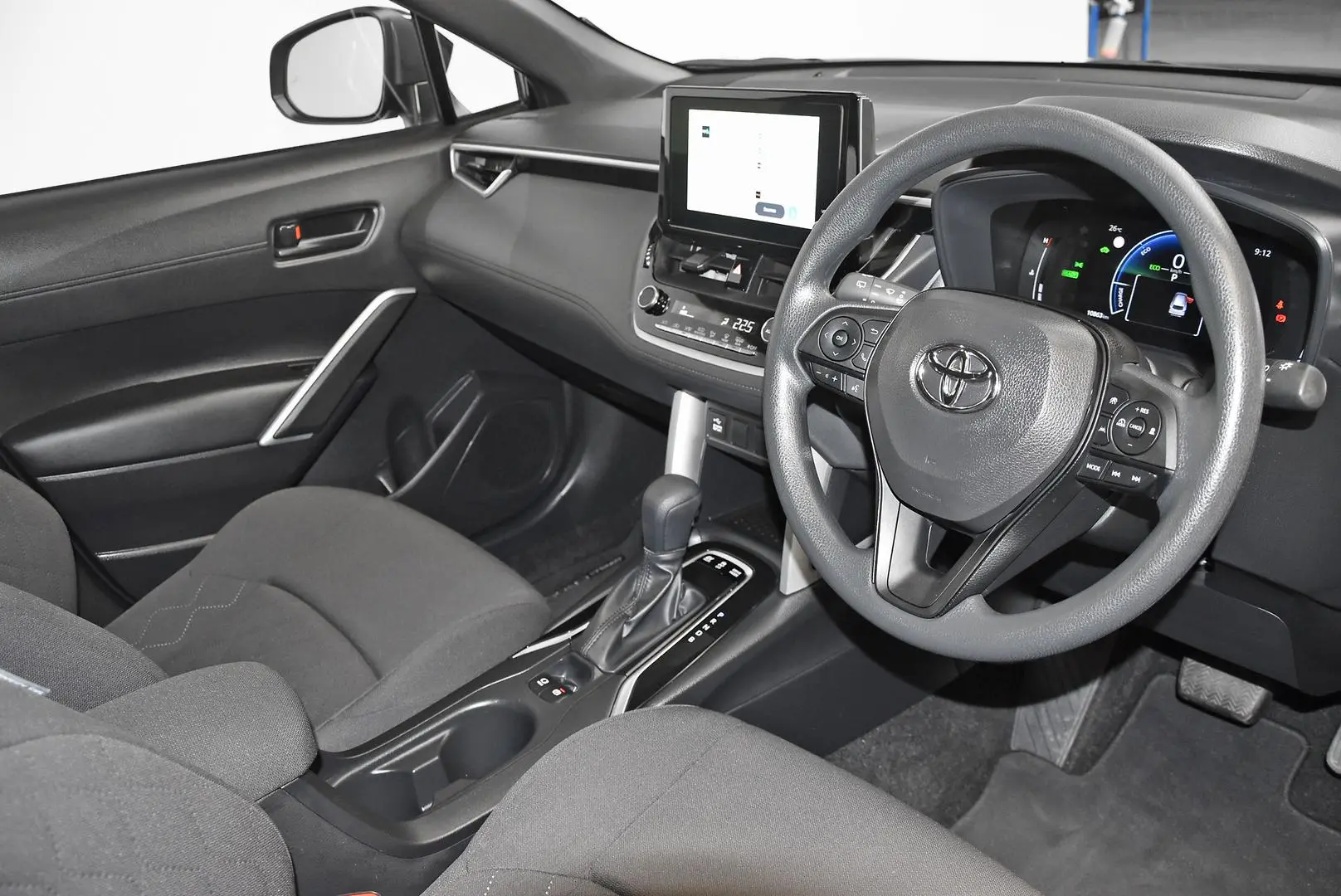 2023 Toyota Corolla Cross Gallery Image 9