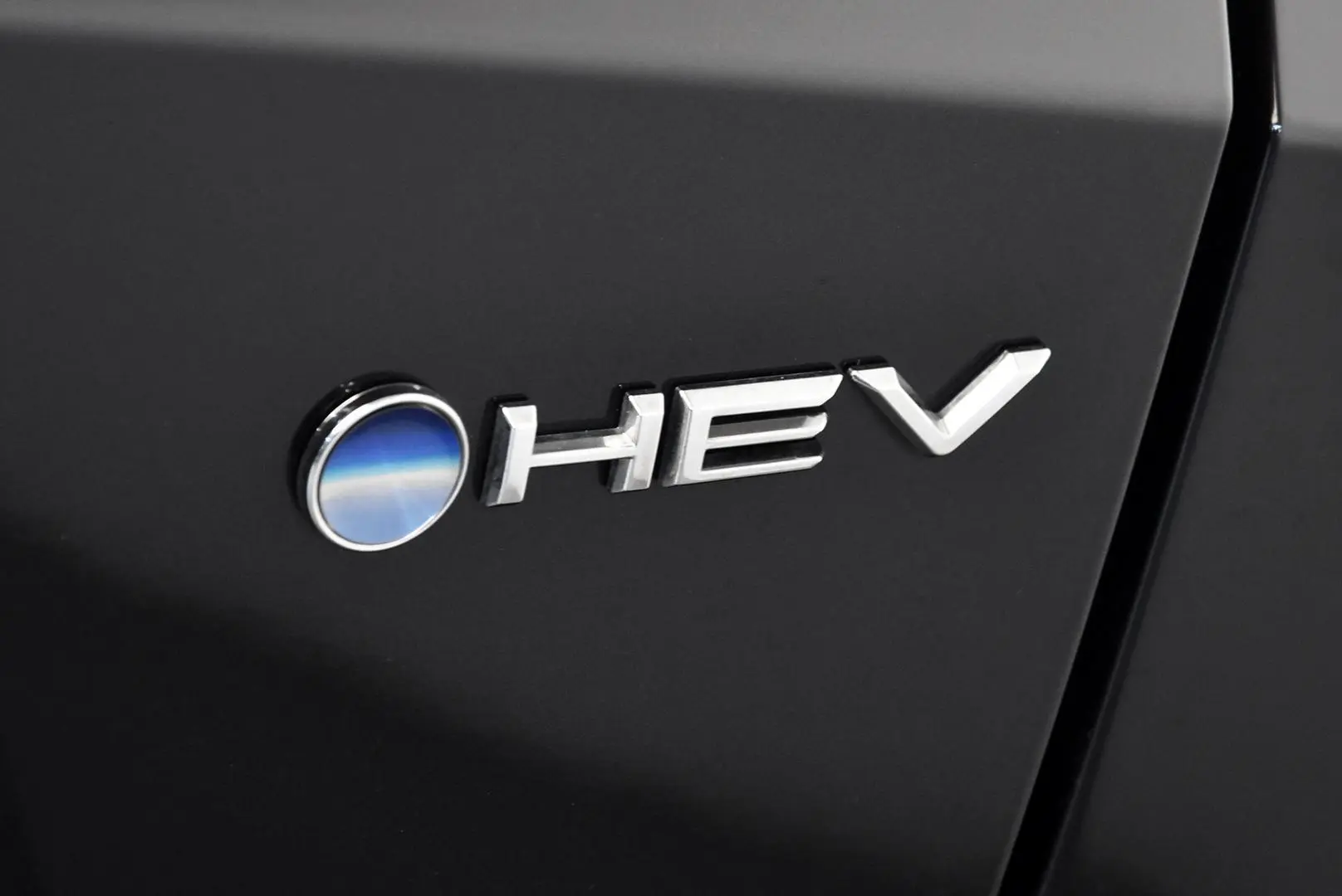 2024 Toyota C-HR Gallery Image 8