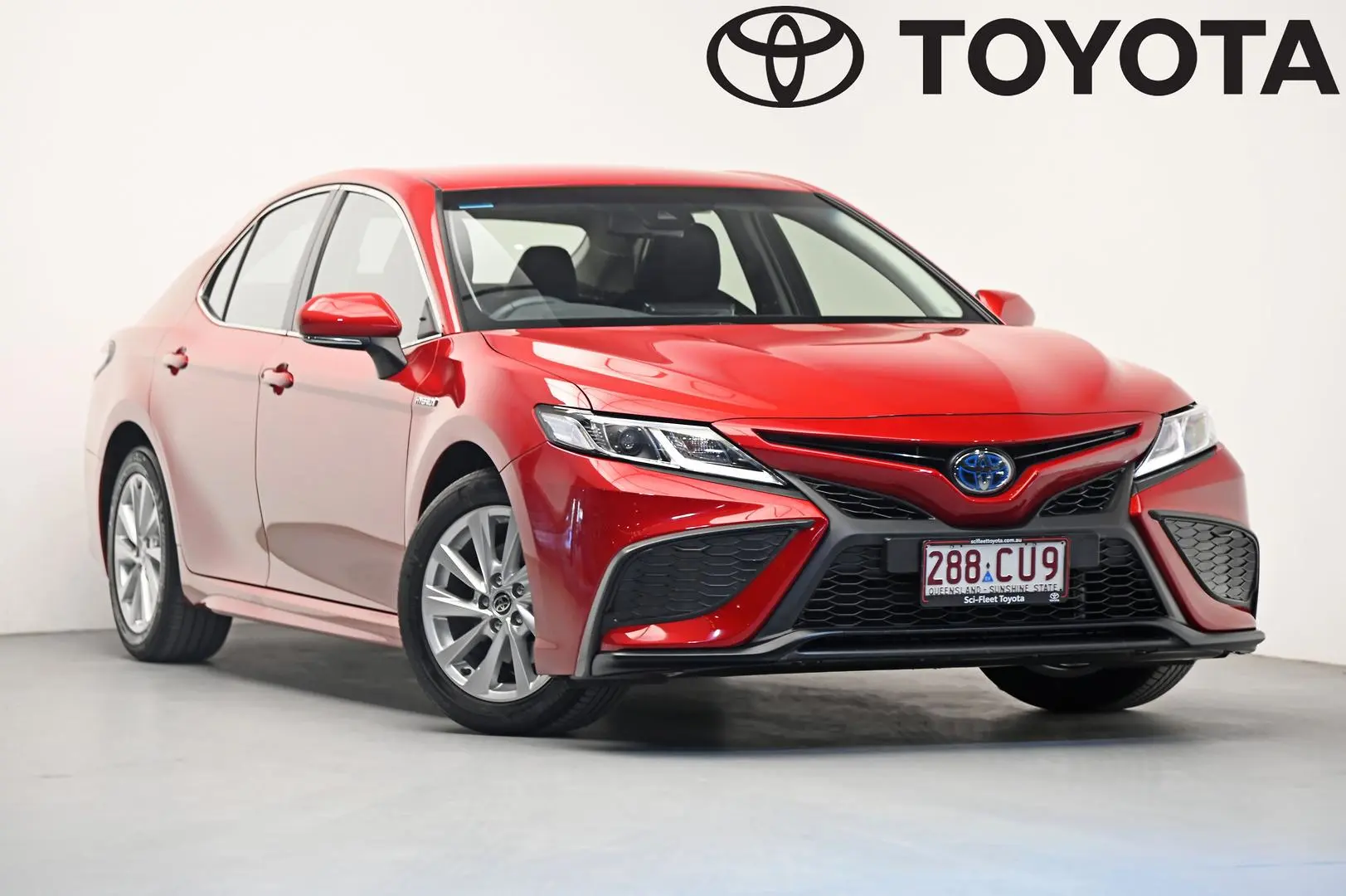 2021 Toyota Camry Gallery Image 1