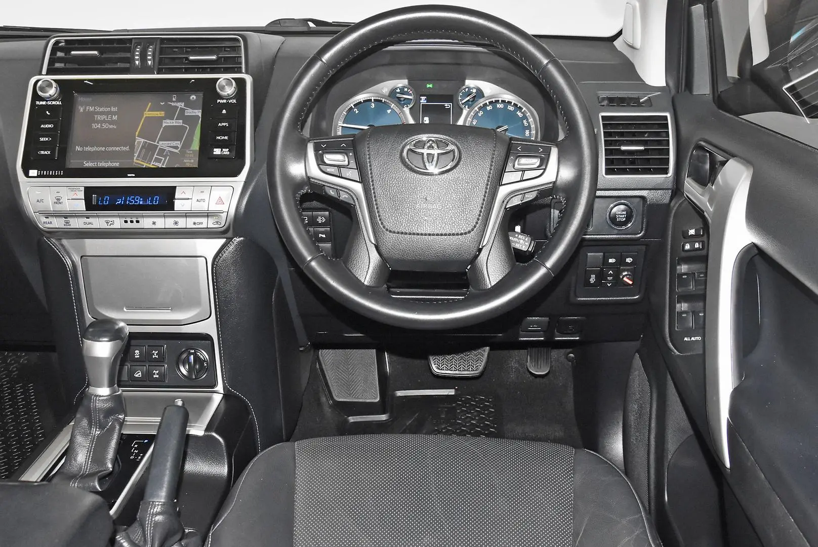 2019 Toyota Landcruiser Prado Gallery Image 8