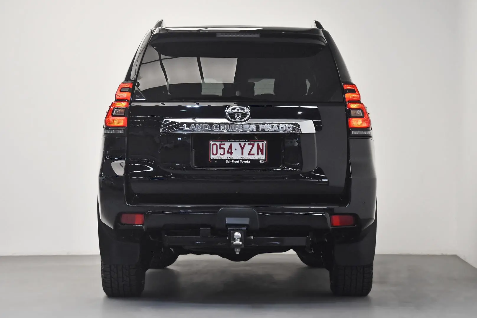 2019 Toyota Landcruiser Prado Gallery Image 6