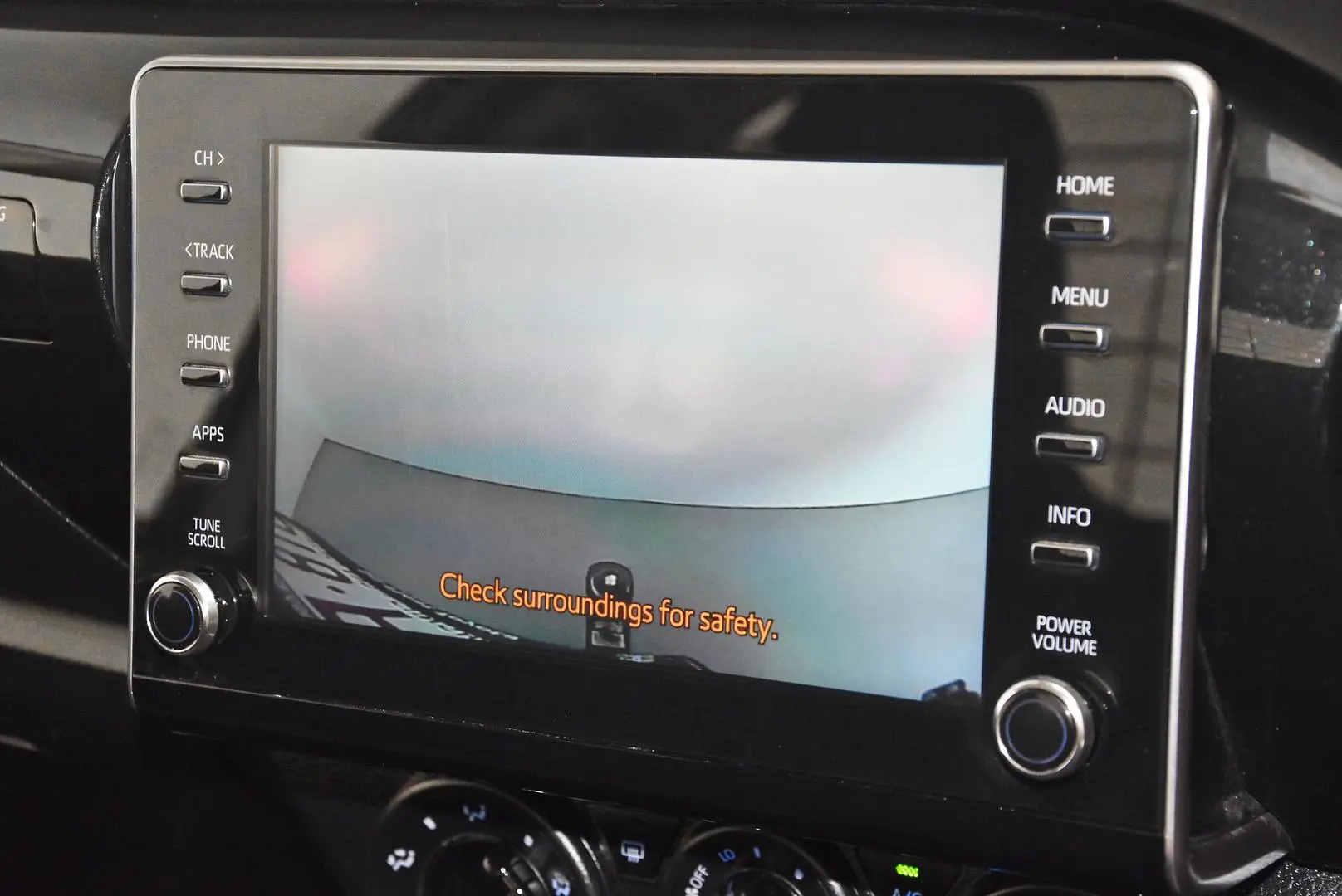 2023 Toyota Hilux Gallery Image 12