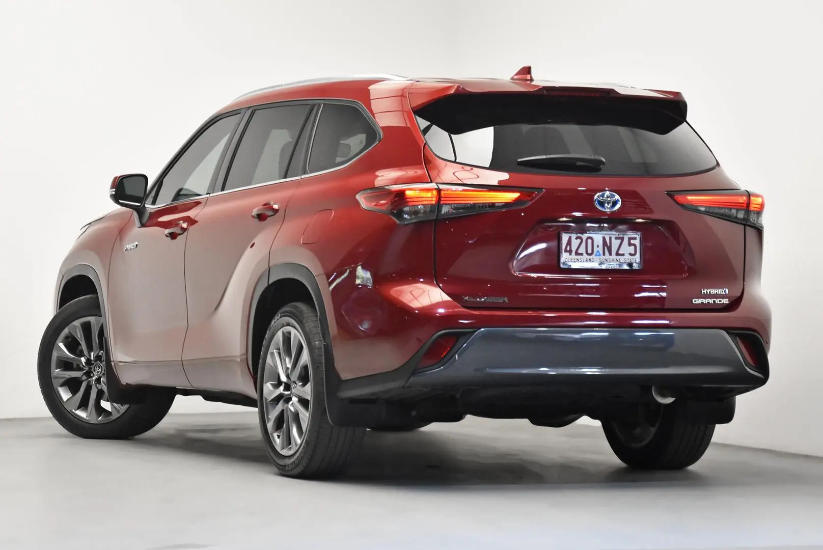 2022 Toyota Kluger Gallery Image 5