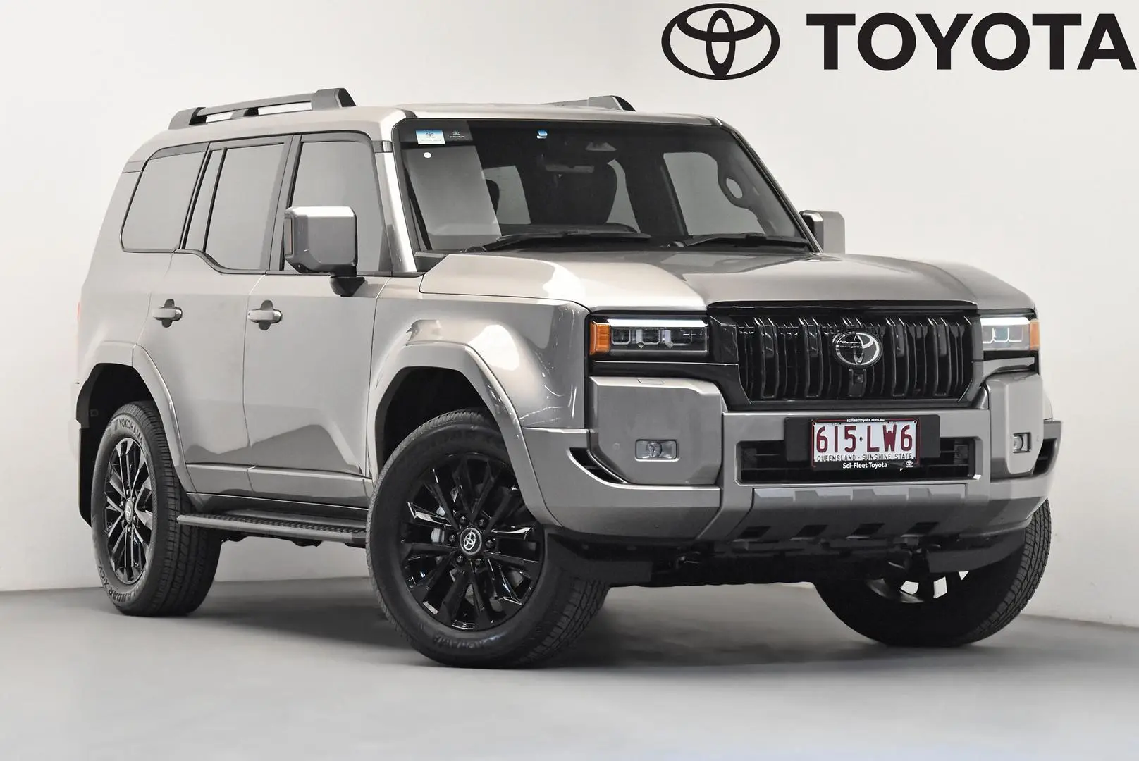 2024 Toyota Landcruiser Prado Image