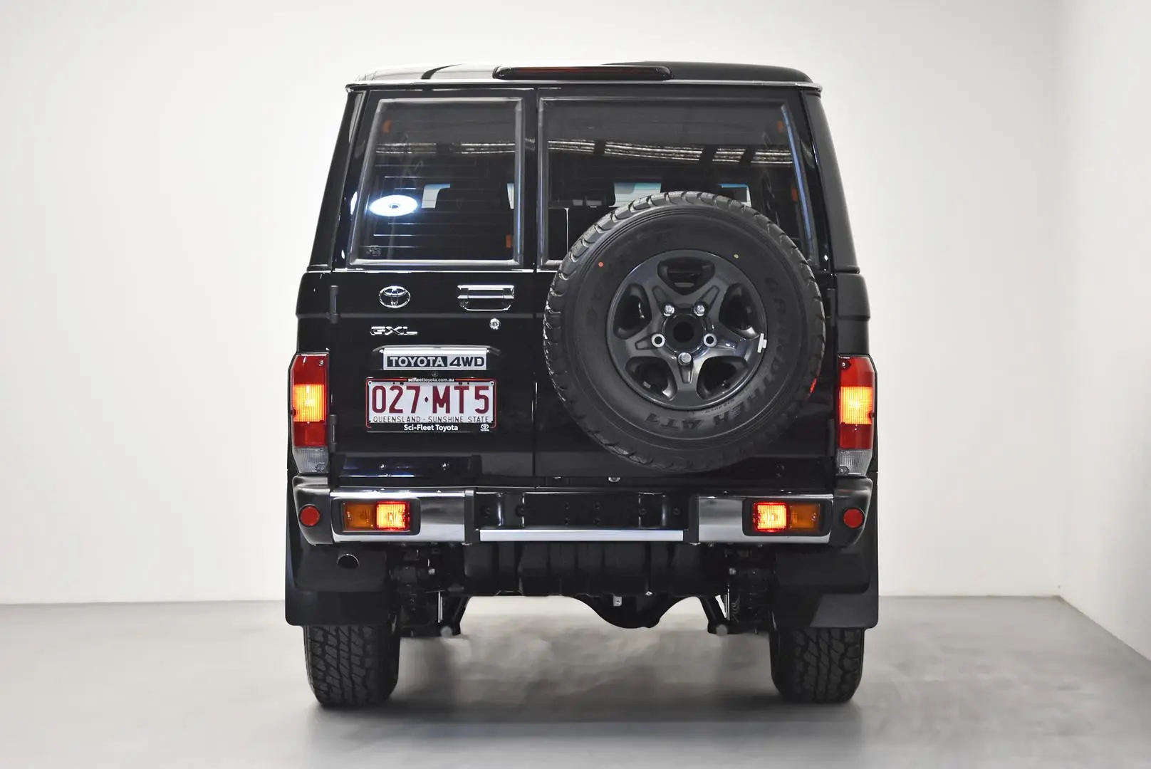 2025 Toyota Landcruiser Gallery Image 6
