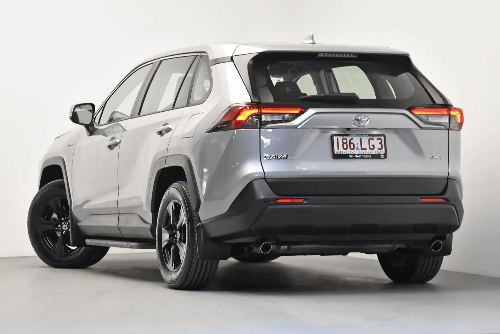 2024 Toyota RAV4 Gallery Image 5