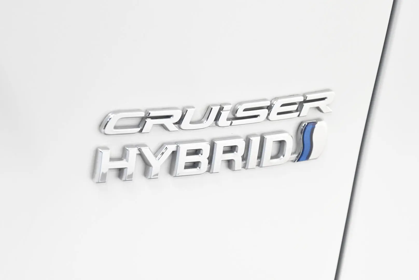 2021 Toyota RAV4 Gallery Image 8