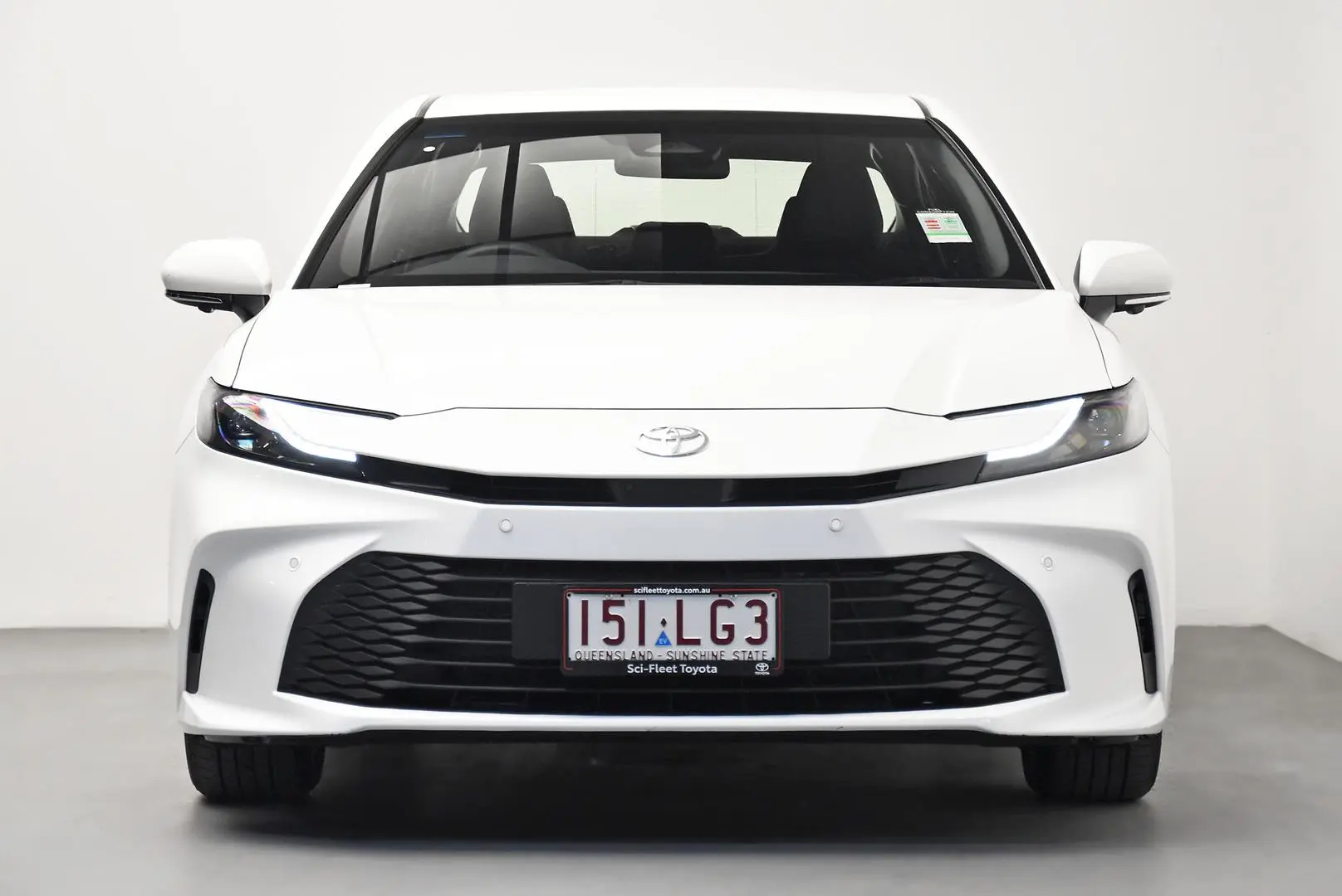 2024 Toyota Camry Gallery Image 2
