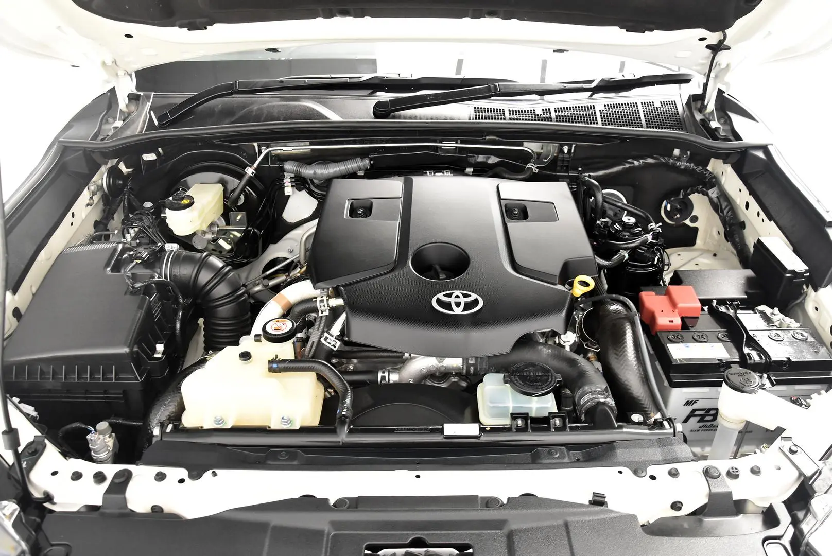 2023 Toyota Hilux Gallery Image 20