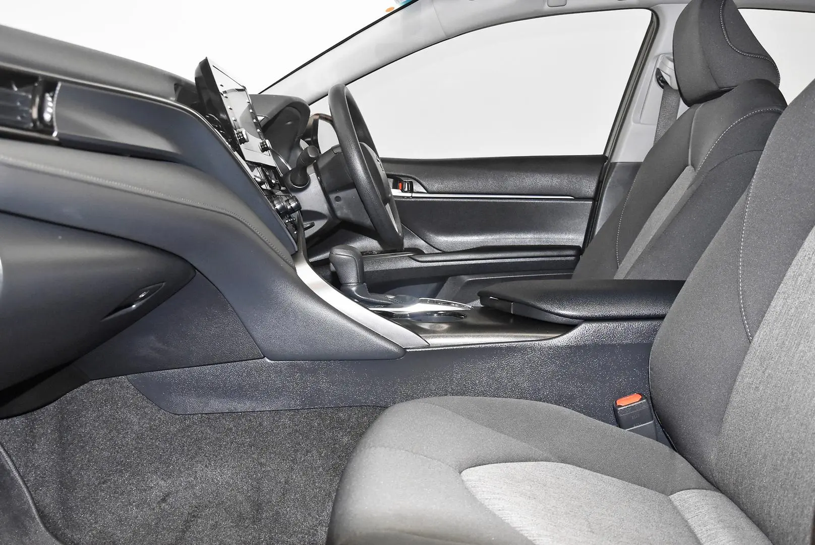 2023 Toyota Camry Gallery Image 16