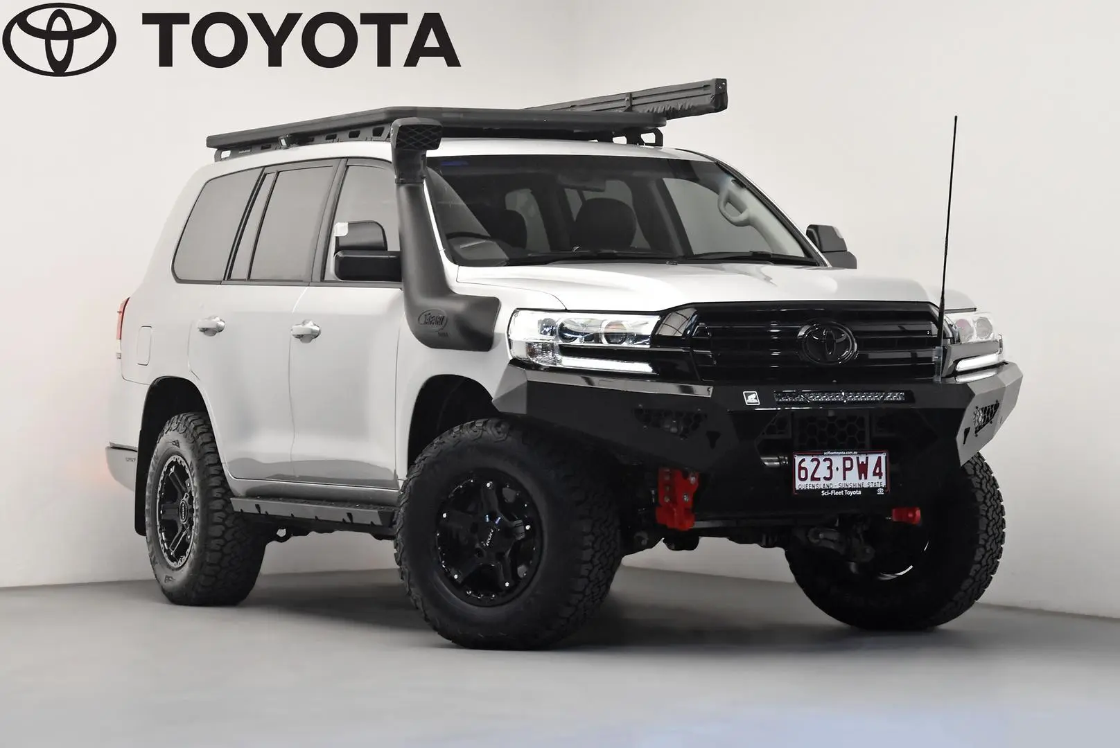 2018 Toyota Landcruiser Image
