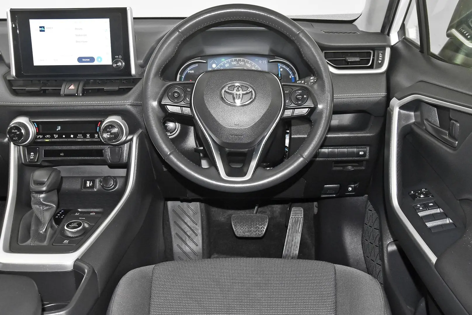 2024 Toyota RAV4 Gallery Image 15