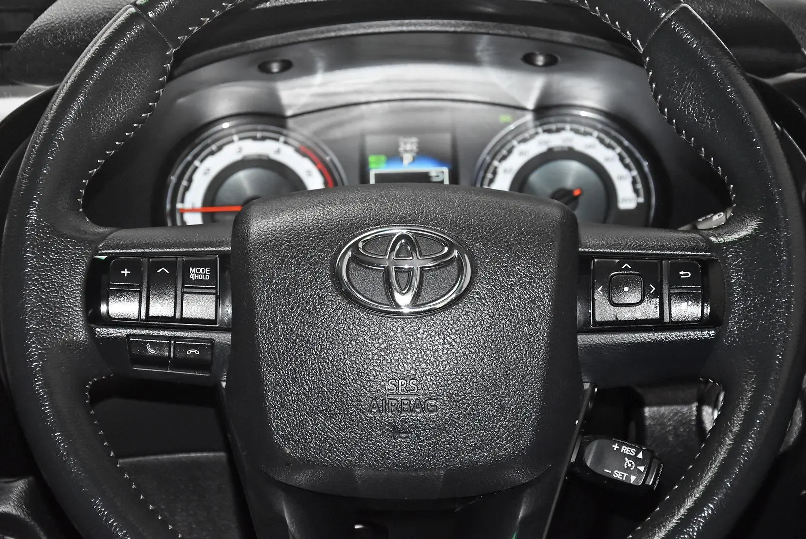 2018 Toyota Hilux Gallery Image 15