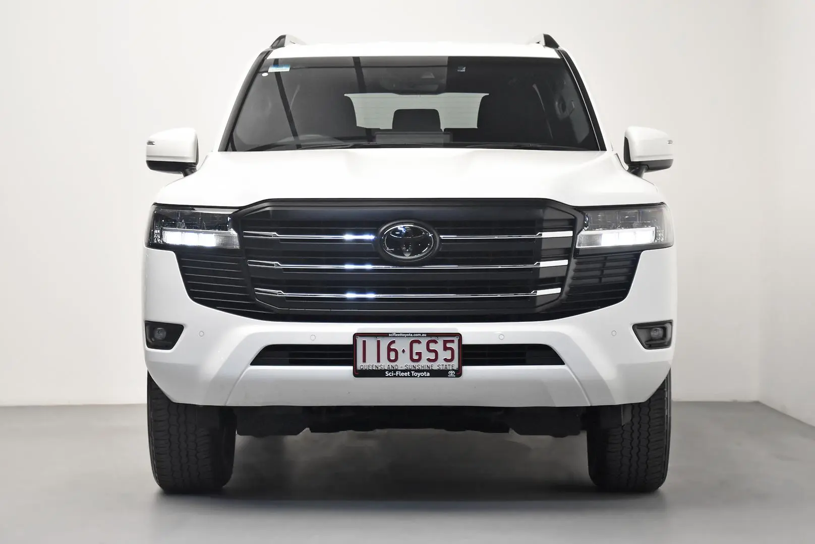 2023 Toyota Landcruiser Gallery Image 2