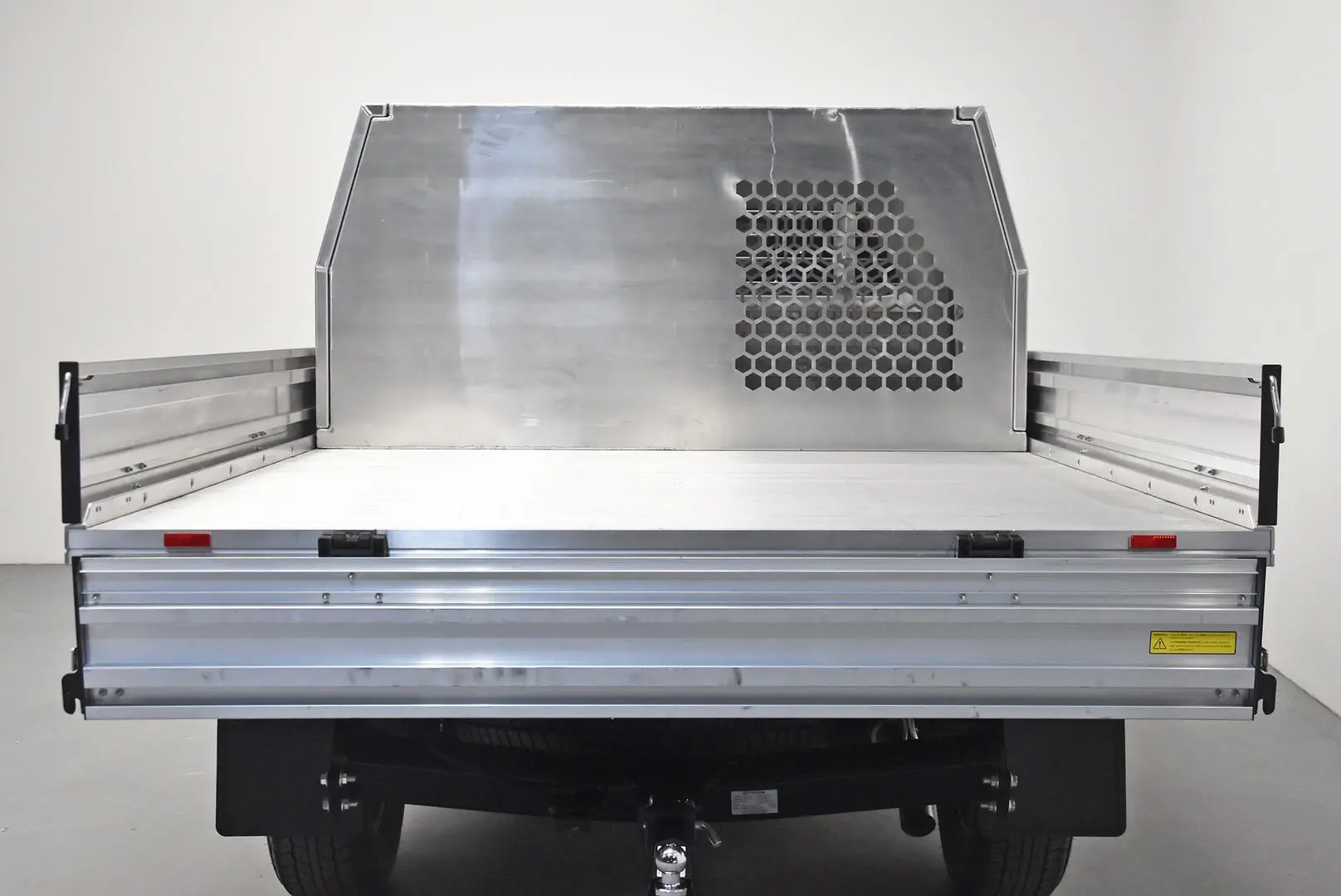 2024 Toyota Hilux Gallery Image 18