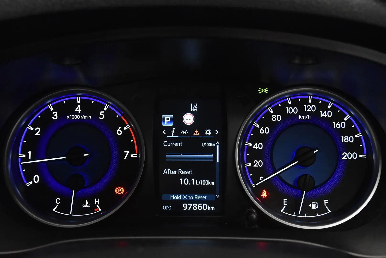 2020 Toyota Hilux Gallery Image 10