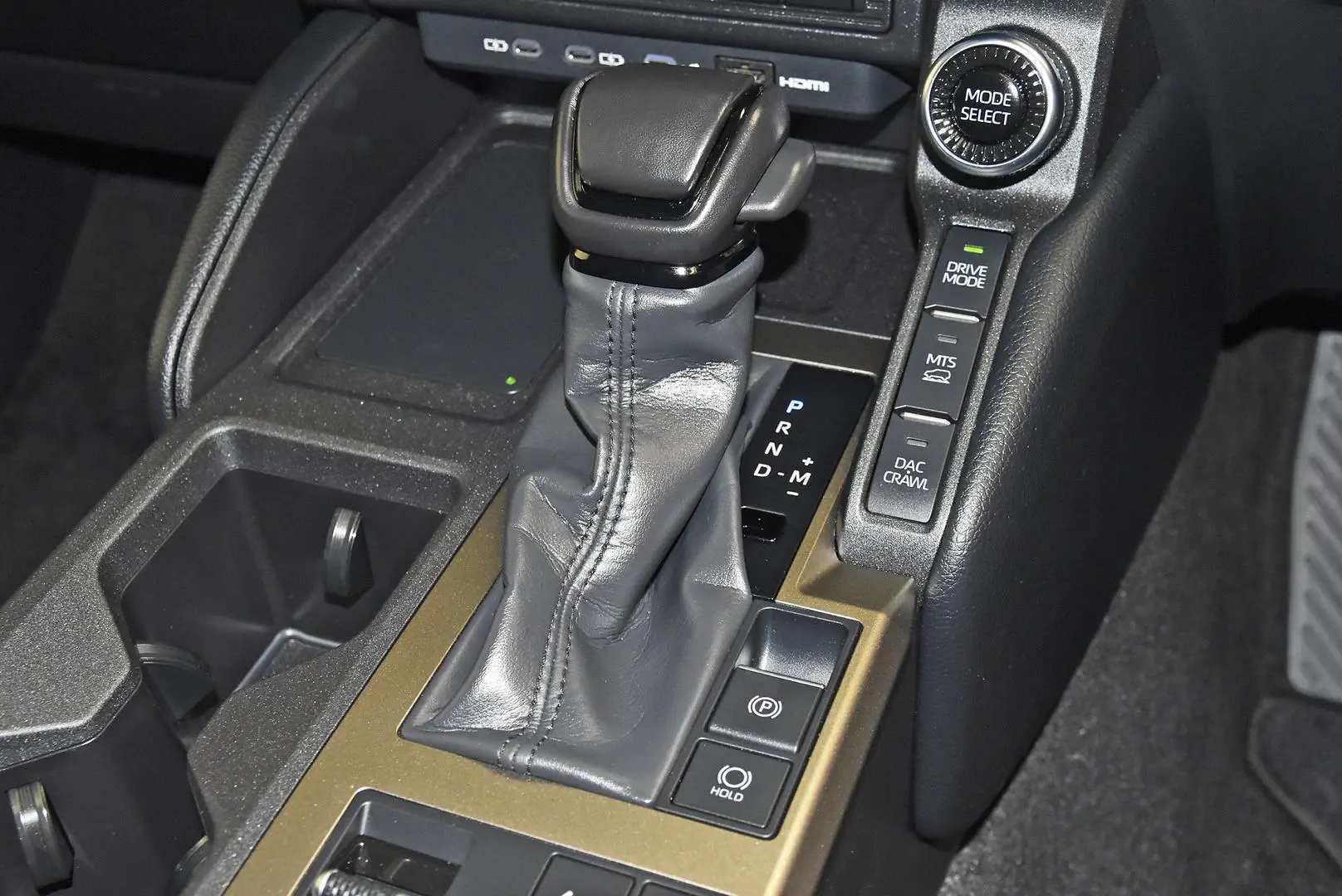 2024 Toyota Landcruiser Prado Gallery Image 13