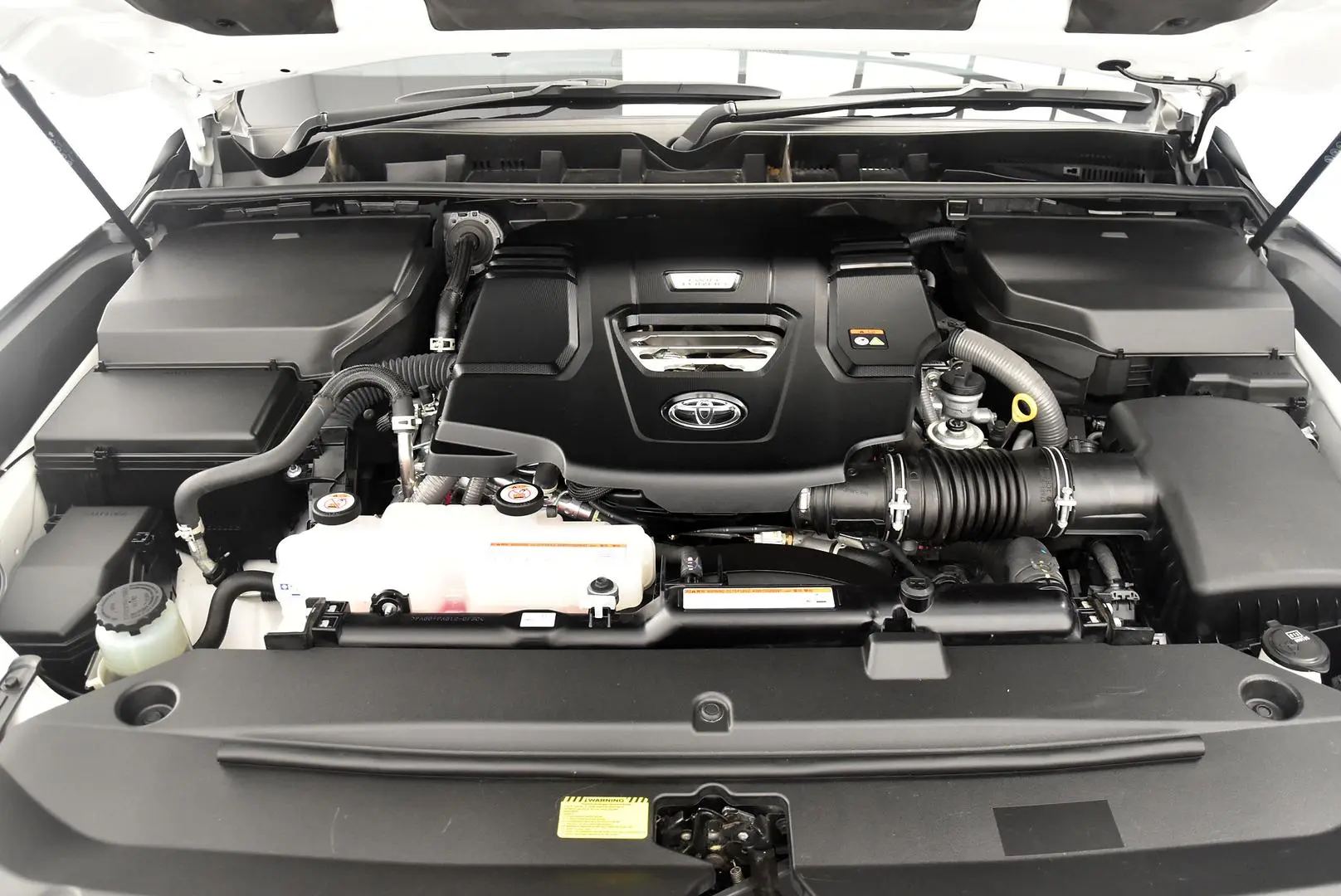 2023 Toyota Landcruiser Gallery Image 21