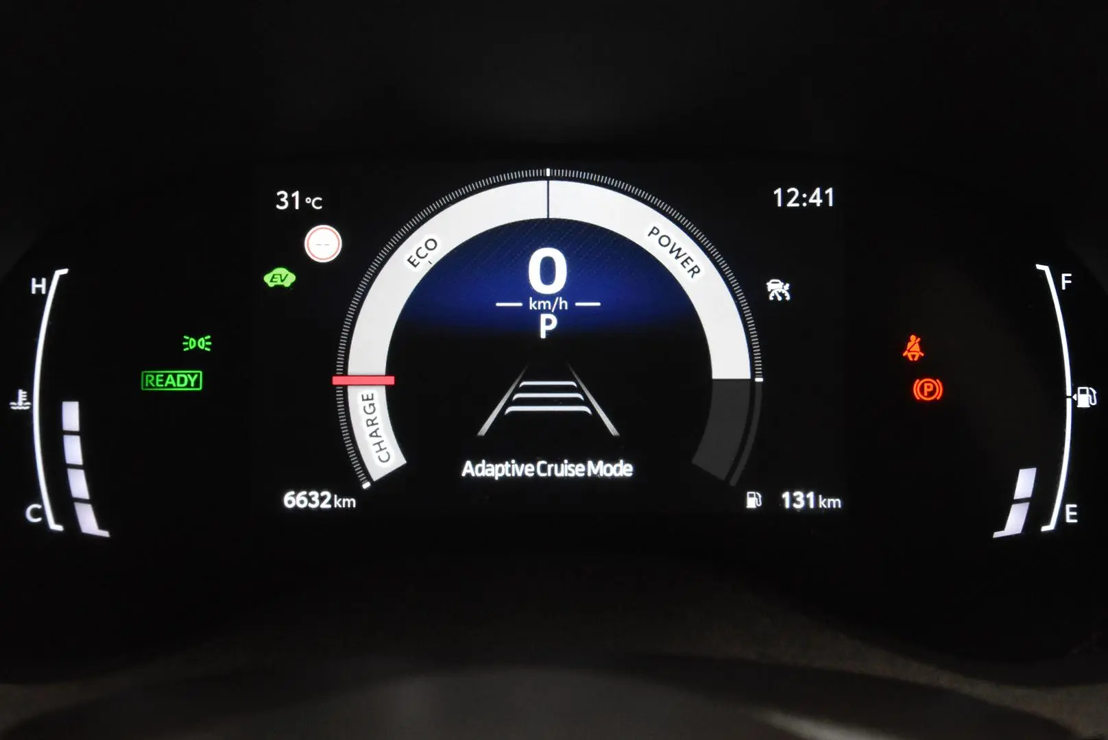 2025 Toyota Yaris Cross Gallery Image 11