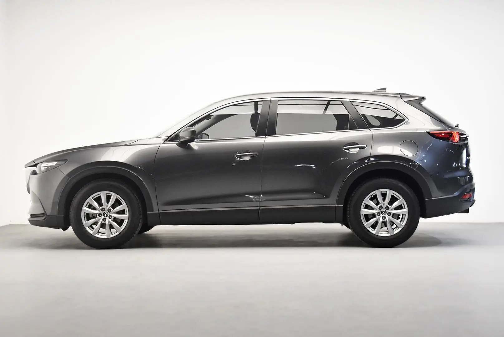 2017 Mazda CX-9 Gallery Image 4