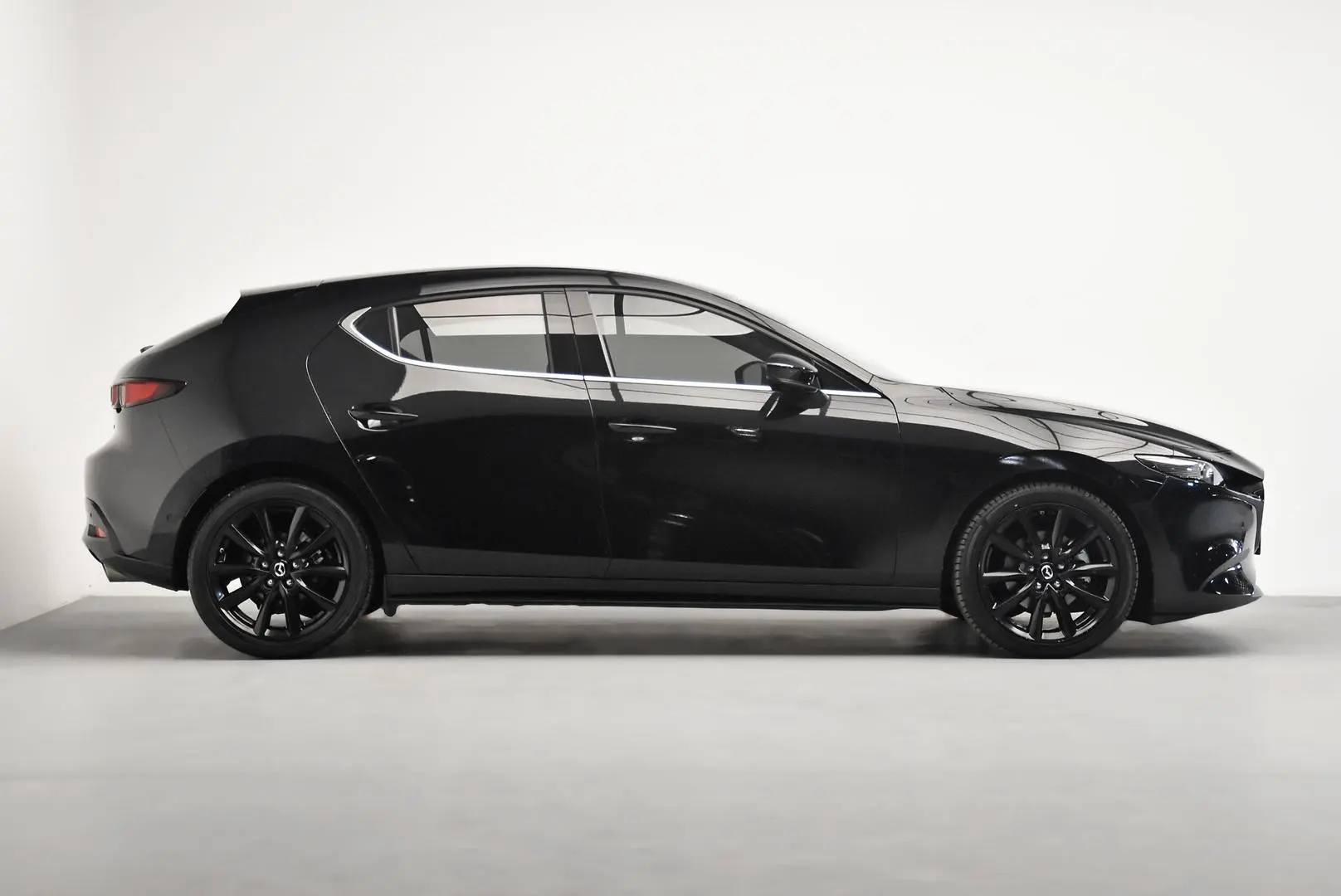 2020 Mazda 3 Gallery Image 3