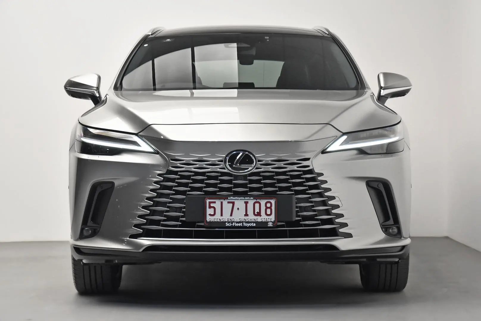 2023 Lexus RX Gallery Image 2