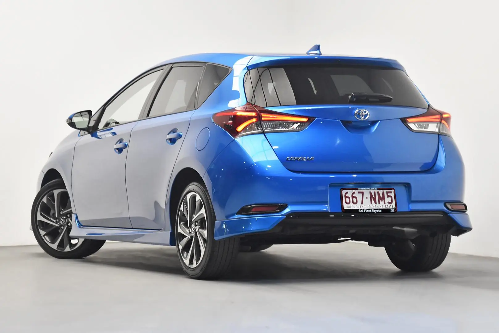 2016 Toyota Corolla Gallery Image 5