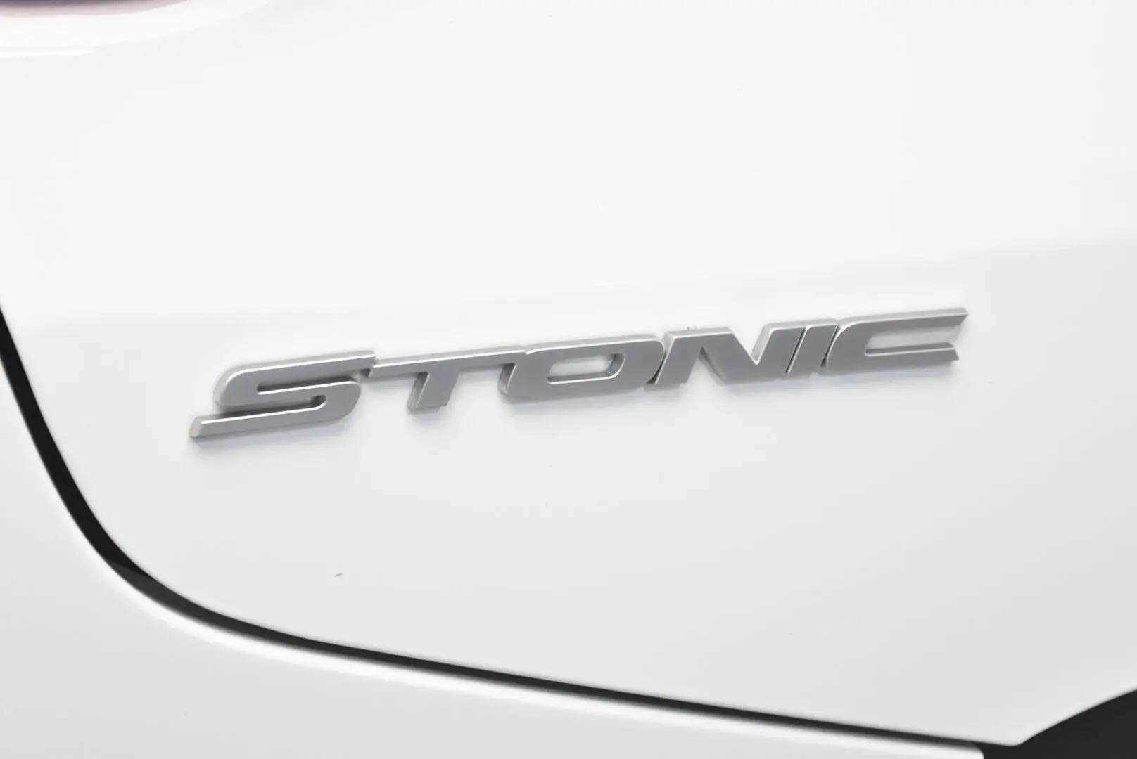 2022 Kia Stonic Gallery Image 7