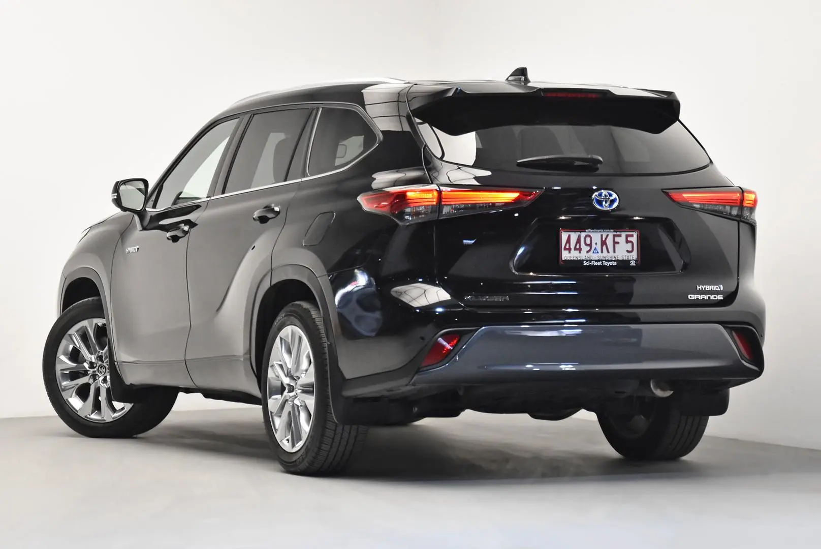 2024 Toyota Kluger Gallery Image 5