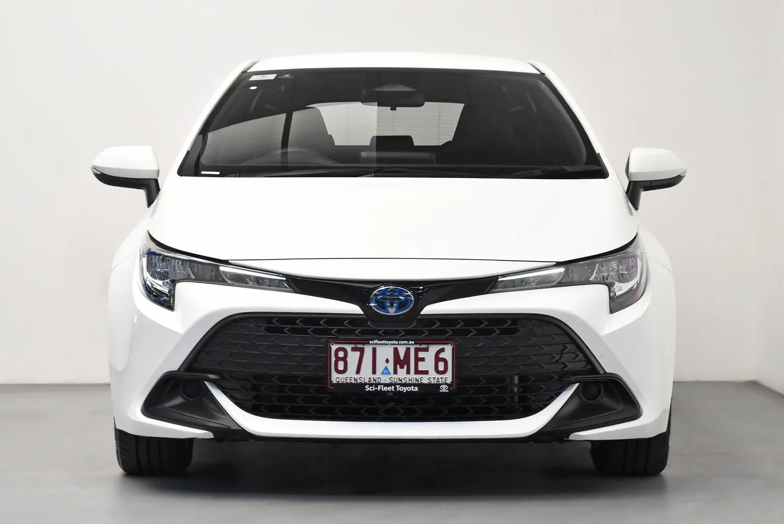 2025 Toyota Corolla Gallery Image 2