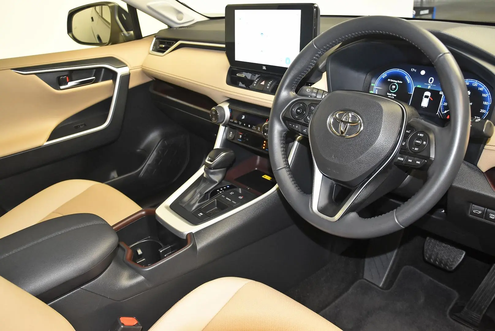 2024 Toyota RAV4 Gallery Image 9