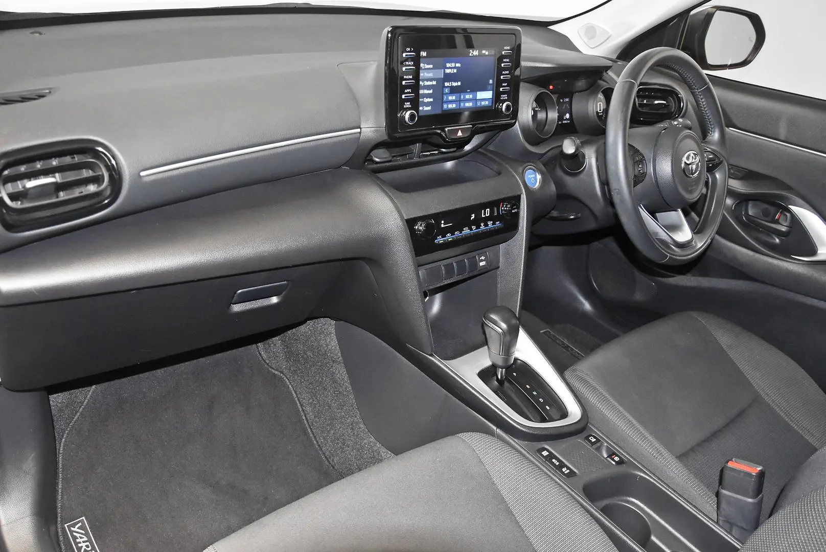 2020 Toyota Yaris Cross Gallery Image 17