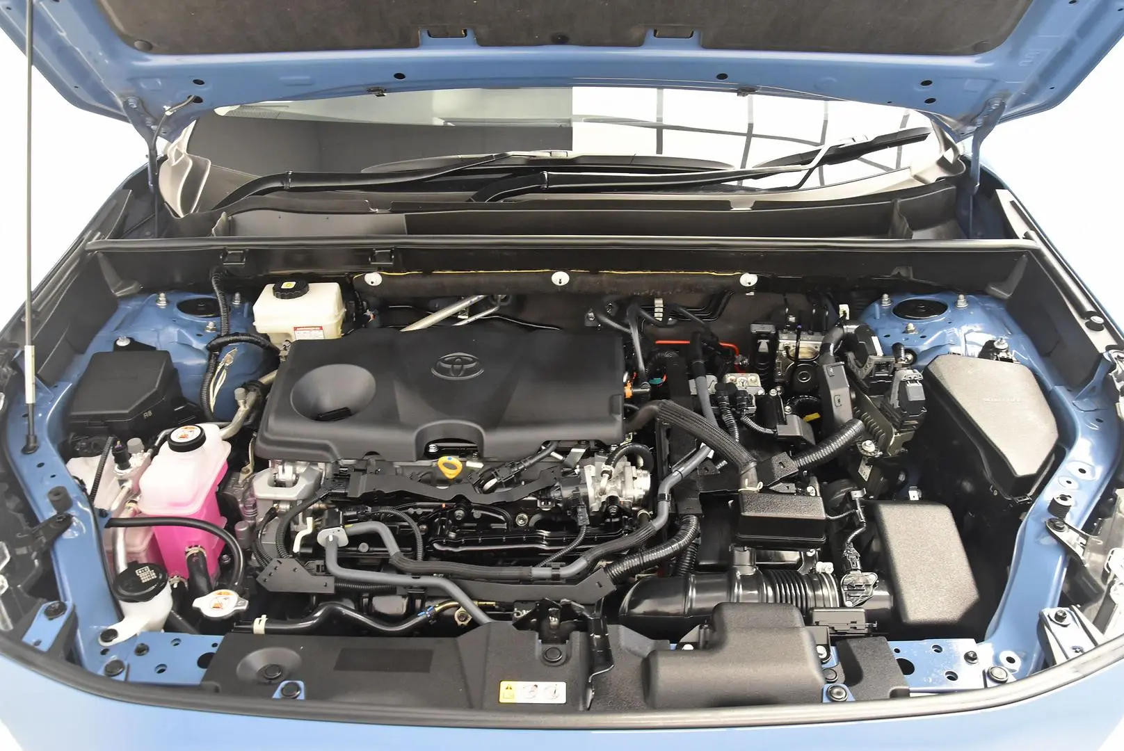 2023 Toyota RAV4 Gallery Image 24