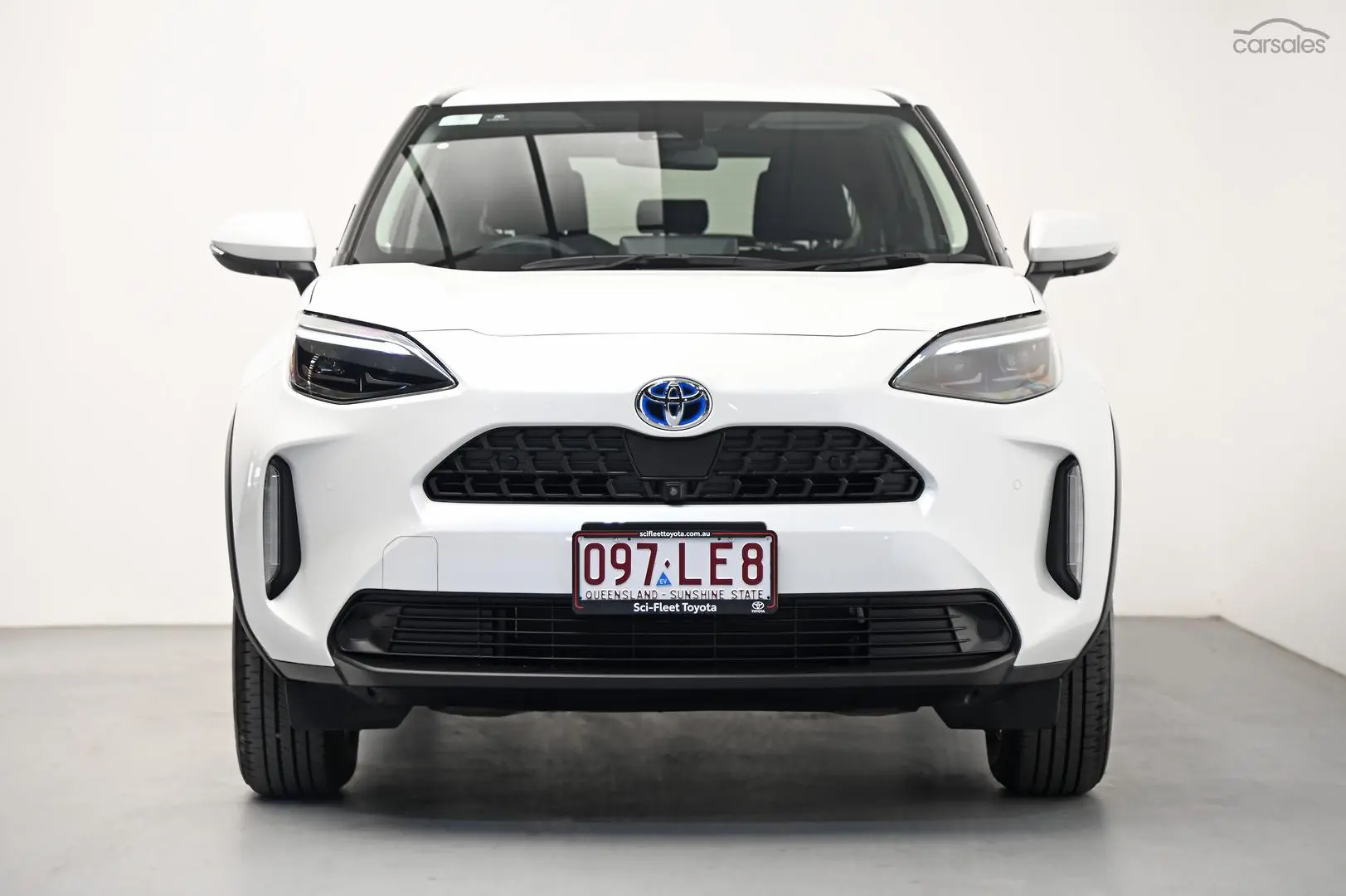 2023 Toyota Yaris Cross Image 2